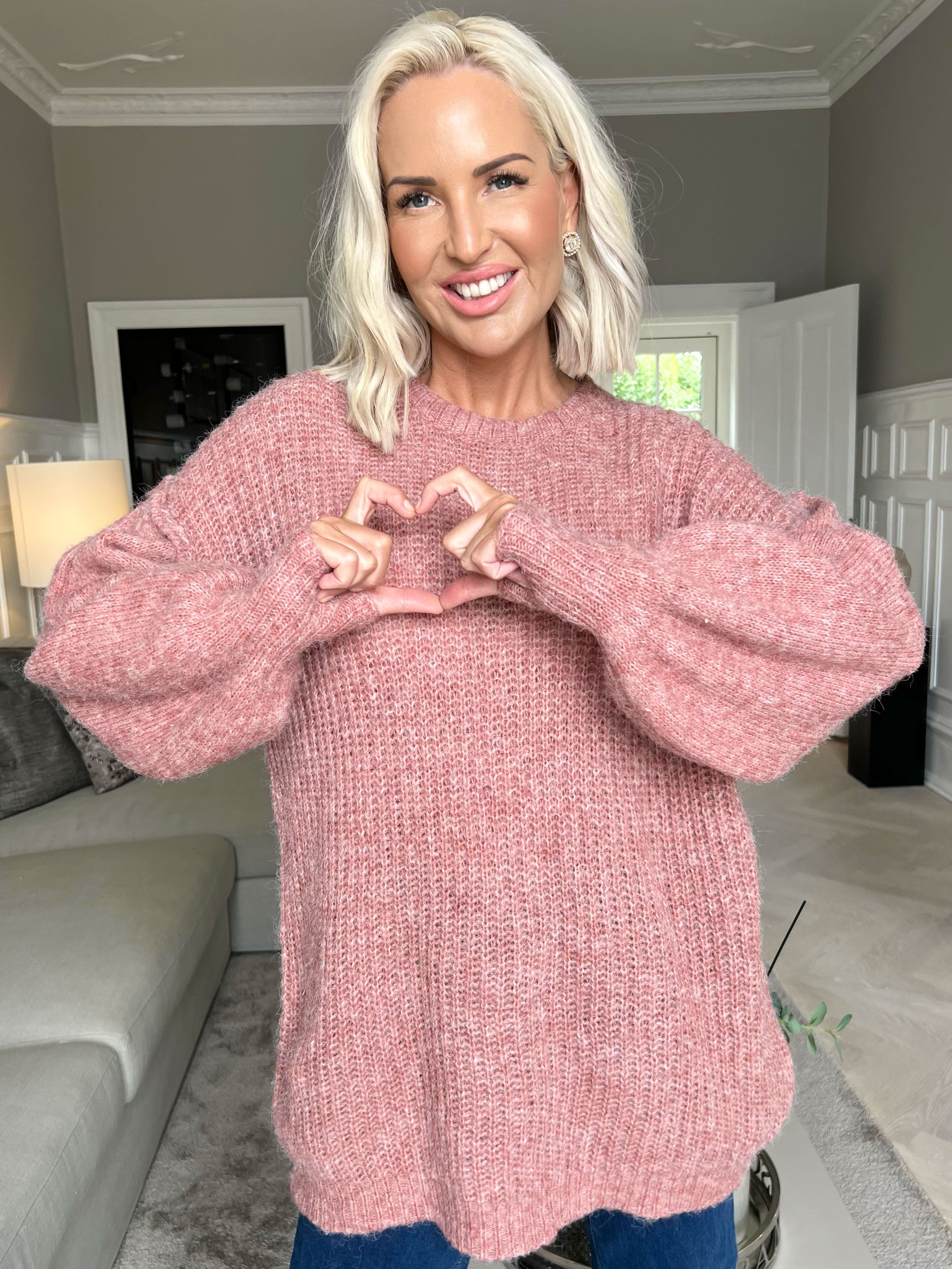 Leana - Lang blød strikbluse med ballonærmer